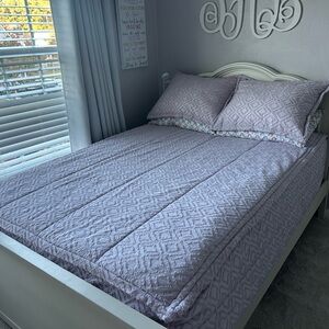 Beddys (bed-ease) Olivia Luxe Beddy's Zipper Bedding